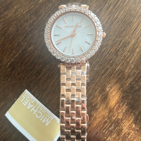 Michael Kors rose, gold, watch, and bracelet set with crystals.NWT . - Picture 4 of 8